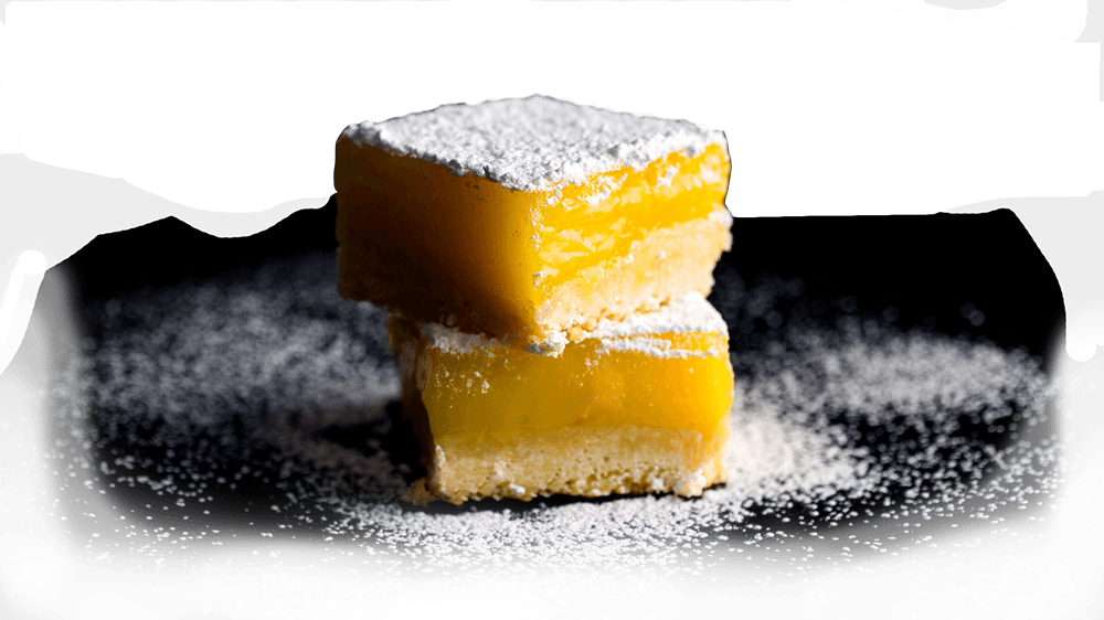 picture of finished lemon bars